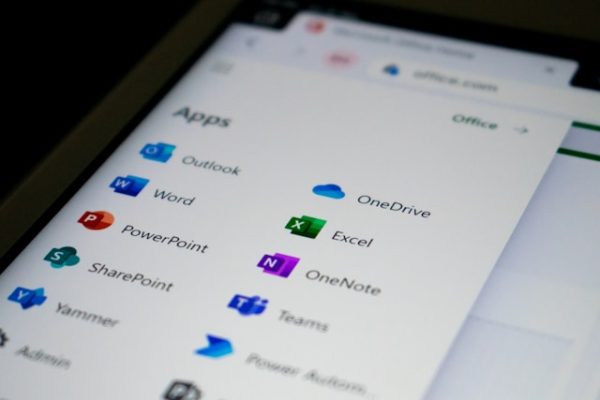 AI op de werkvloer: waarom organisaties investeren in Microsoft Copilot